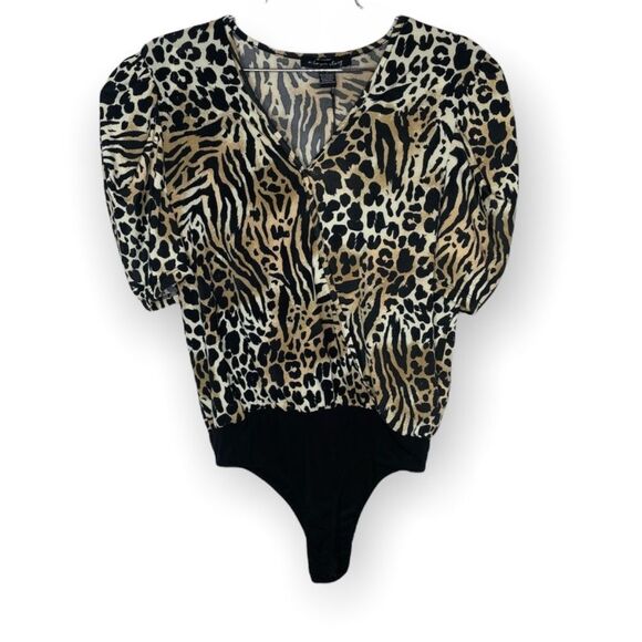 NWT Women’s A Love Story Top size Small - Picture 1 of 5